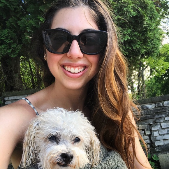 Meet your Posher, Rachel - Picture 1 of 1